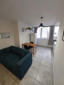 Departamento en alquiler en Mar del Plata. 1 ambientes, 1 baño y capacidad de 1 a 2 personas. A 400 m de la playa