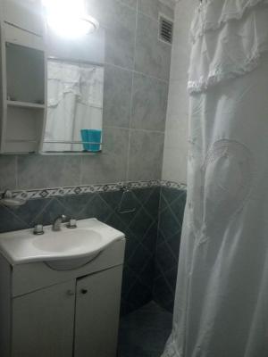 Departamento en alquiler en Mar del Plata. 2 ambientes, 1 baño y capacidad de 2 a 4 personas. A 200 m de la playa