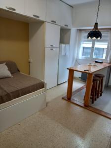 Departamento en alquiler en Mar del Plata. 1 ambientes, 1 baño y capacidad de 1 a 3 personas. 